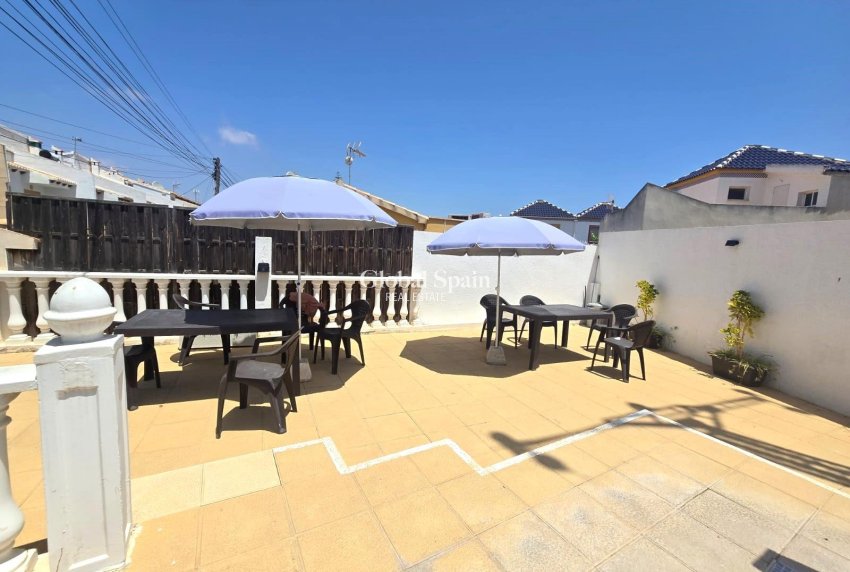 Resale - HOUSE -
TORREVIEJA - LOS BALCONES - LOS ALTOS