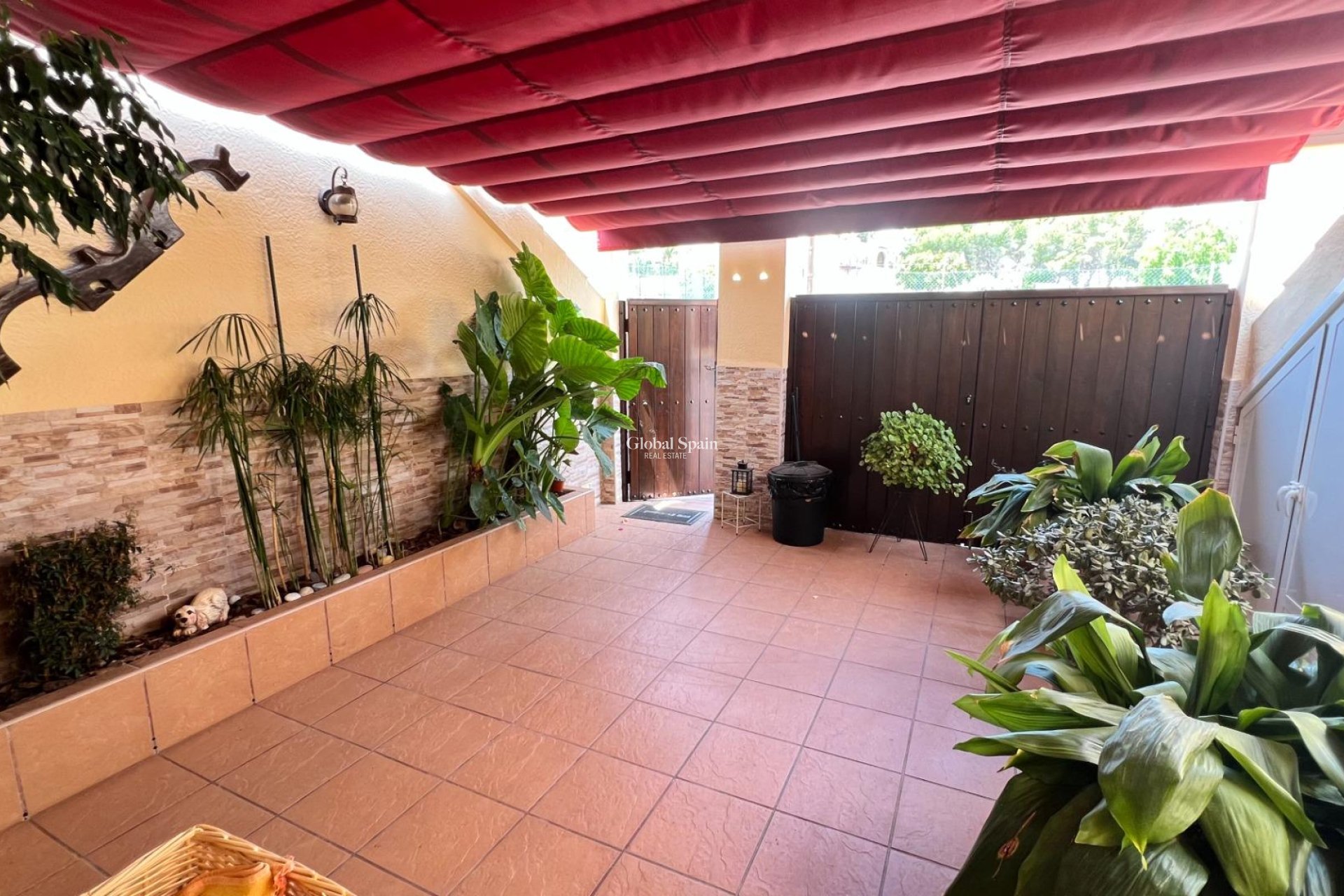 Resale - HOUSE -
TORREVIEJA - LOS BALCONES - LOS ALTOS