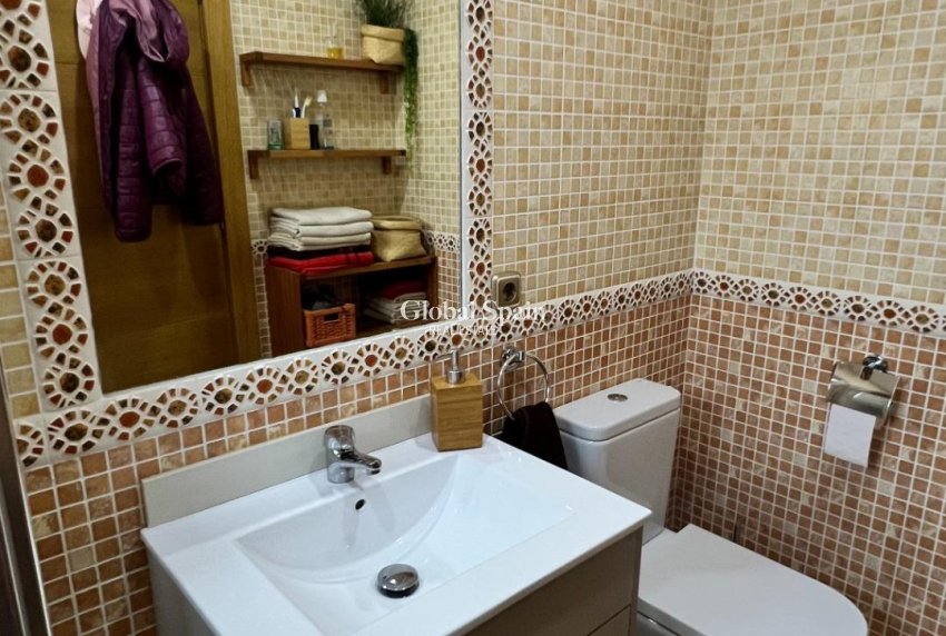 Resale - HOUSE -
TORREVIEJA - LOS BALCONES - LOS ALTOS