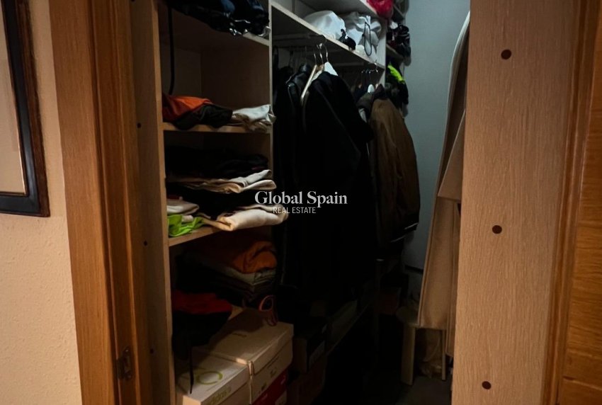 Resale - HOUSE -
TORREVIEJA - LOS BALCONES - LOS ALTOS