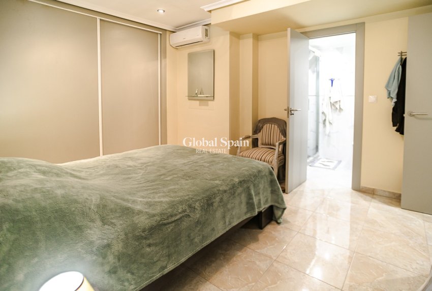 Resale - HOUSE -
TORREVIEJA - LOS BALCONES - LOS ALTOS