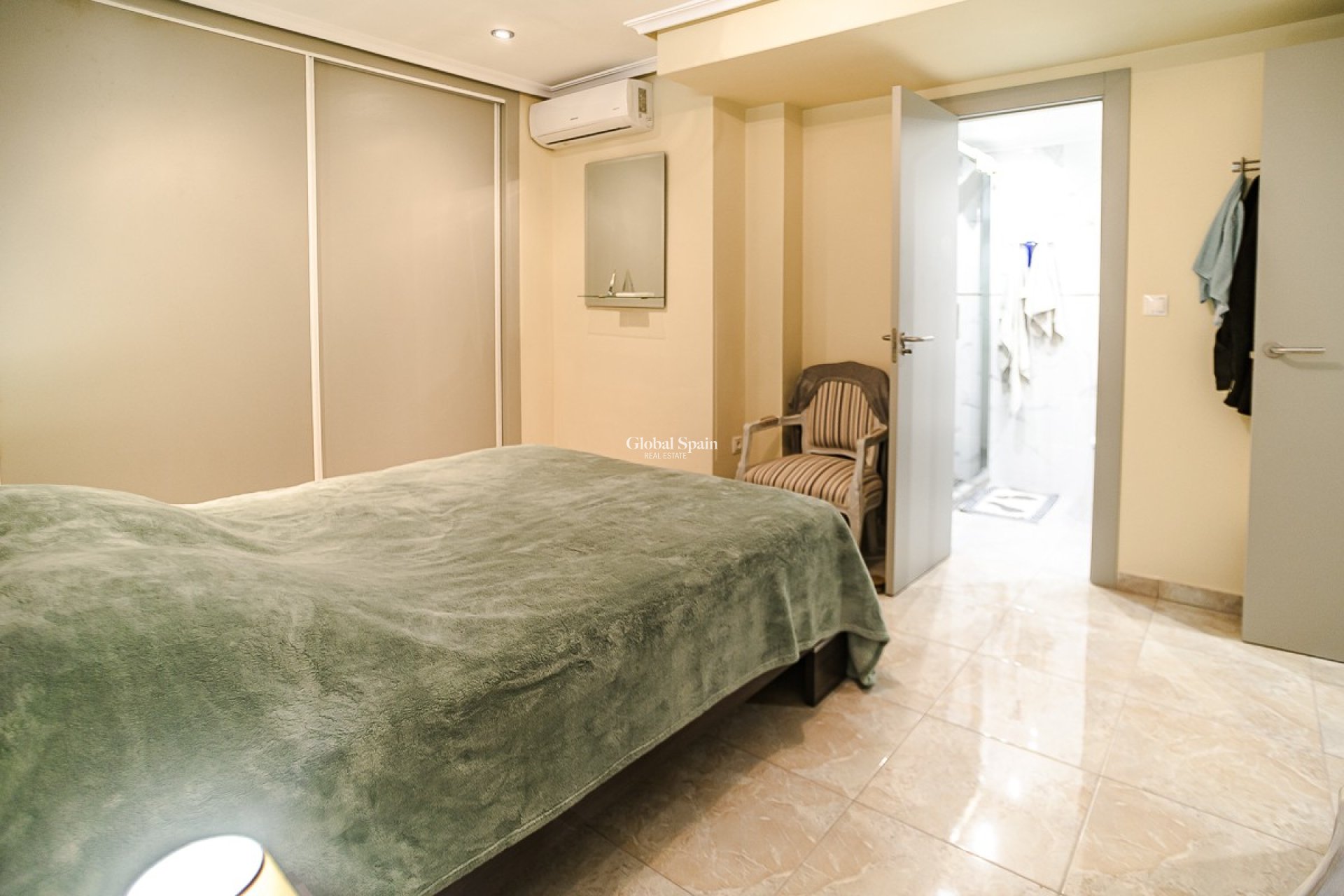 Resale - HOUSE -
TORREVIEJA - LOS BALCONES - LOS ALTOS