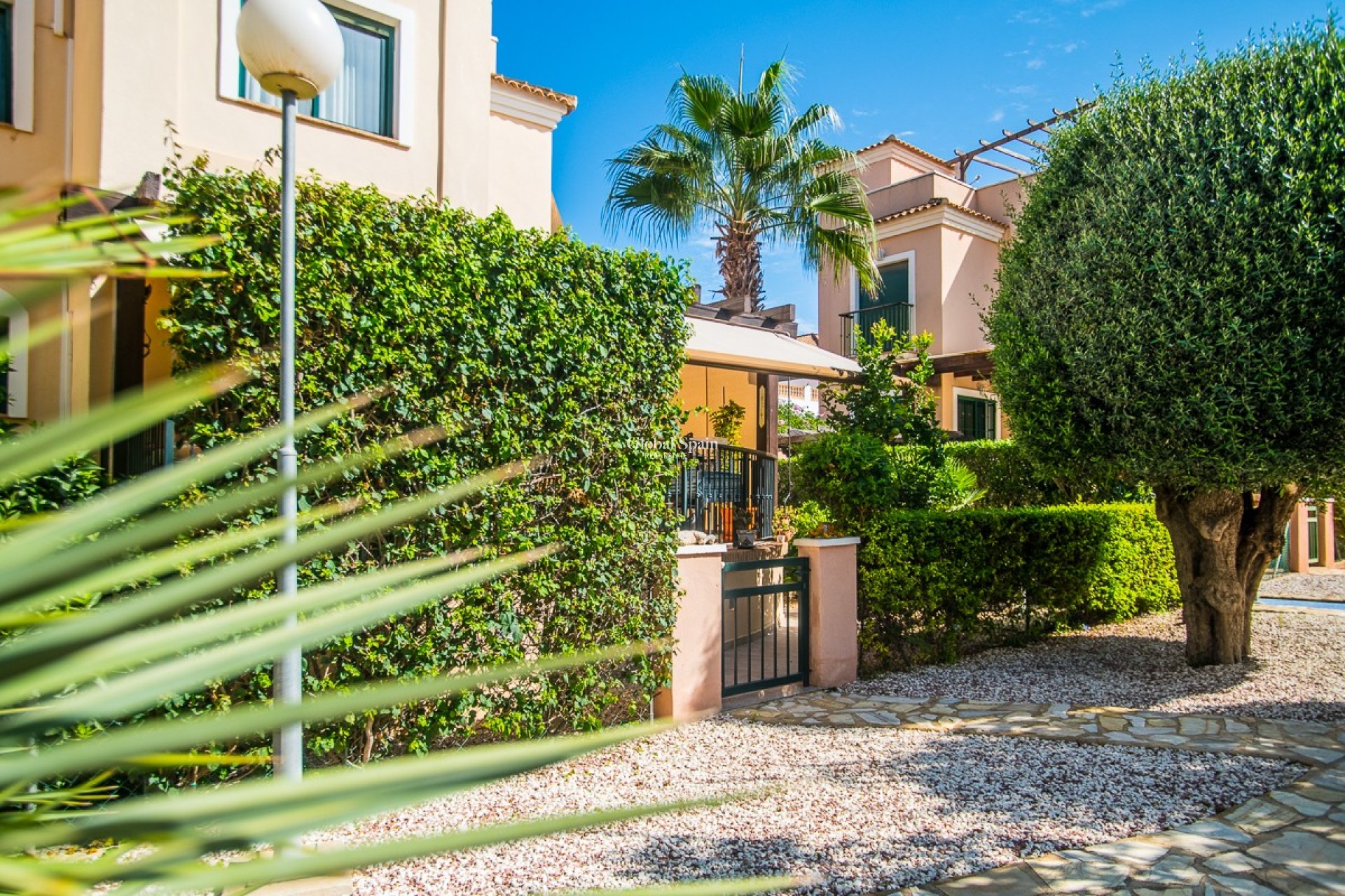 Resale - HOUSE -
TORREVIEJA - LOS BALCONES - LOS ALTOS