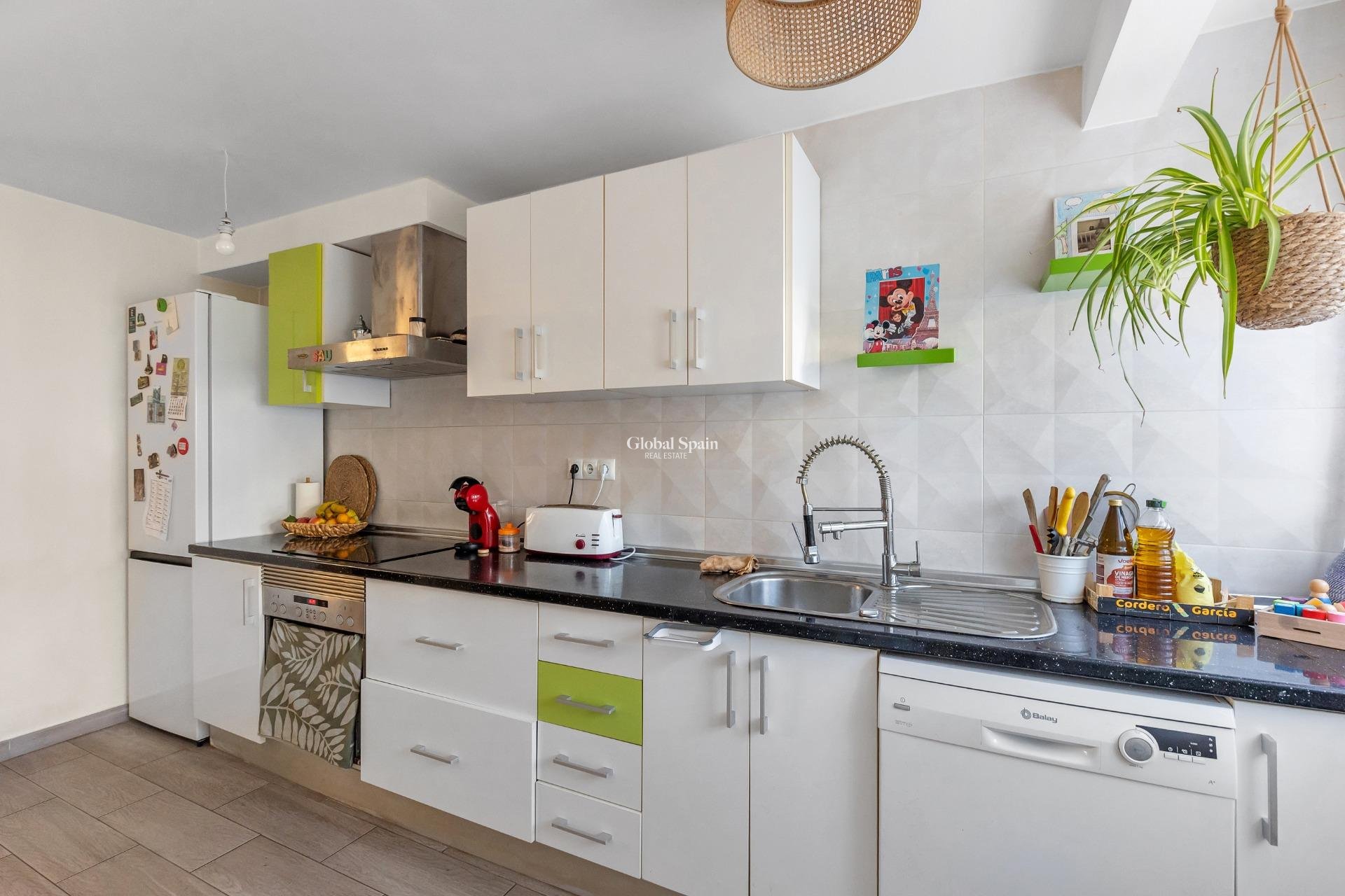 Resale - HOUSE -
TORREVIEJA - LOS BALCONES - LOS ALTOS