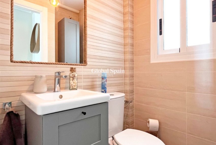 Resale - House -
TORREVIEJA - LOS BALCONES - LOS ALTOS