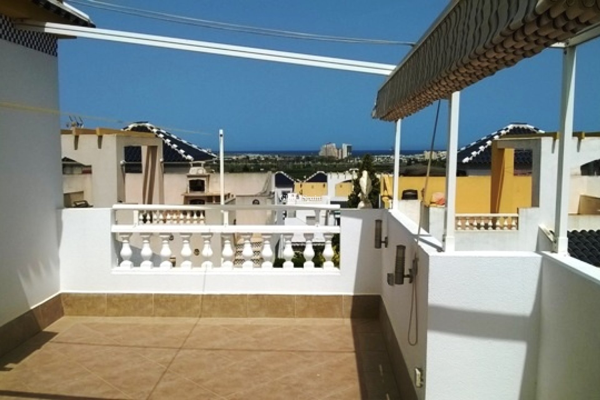 Resale - HOUSE -
TORREVIEJA - LOS BALCONES - LOS ALTOS