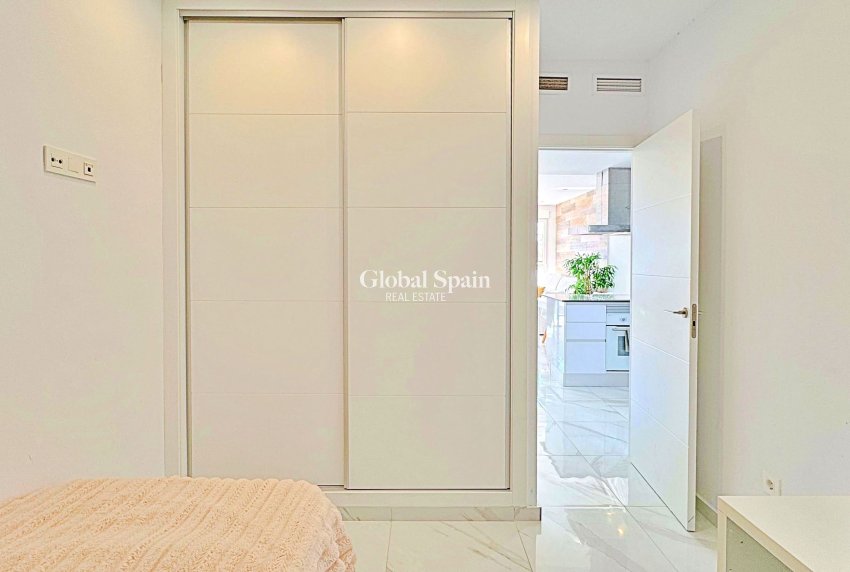 Resale - House -
TORREVIEJA - LOS BALCONES - LOS ALTOS