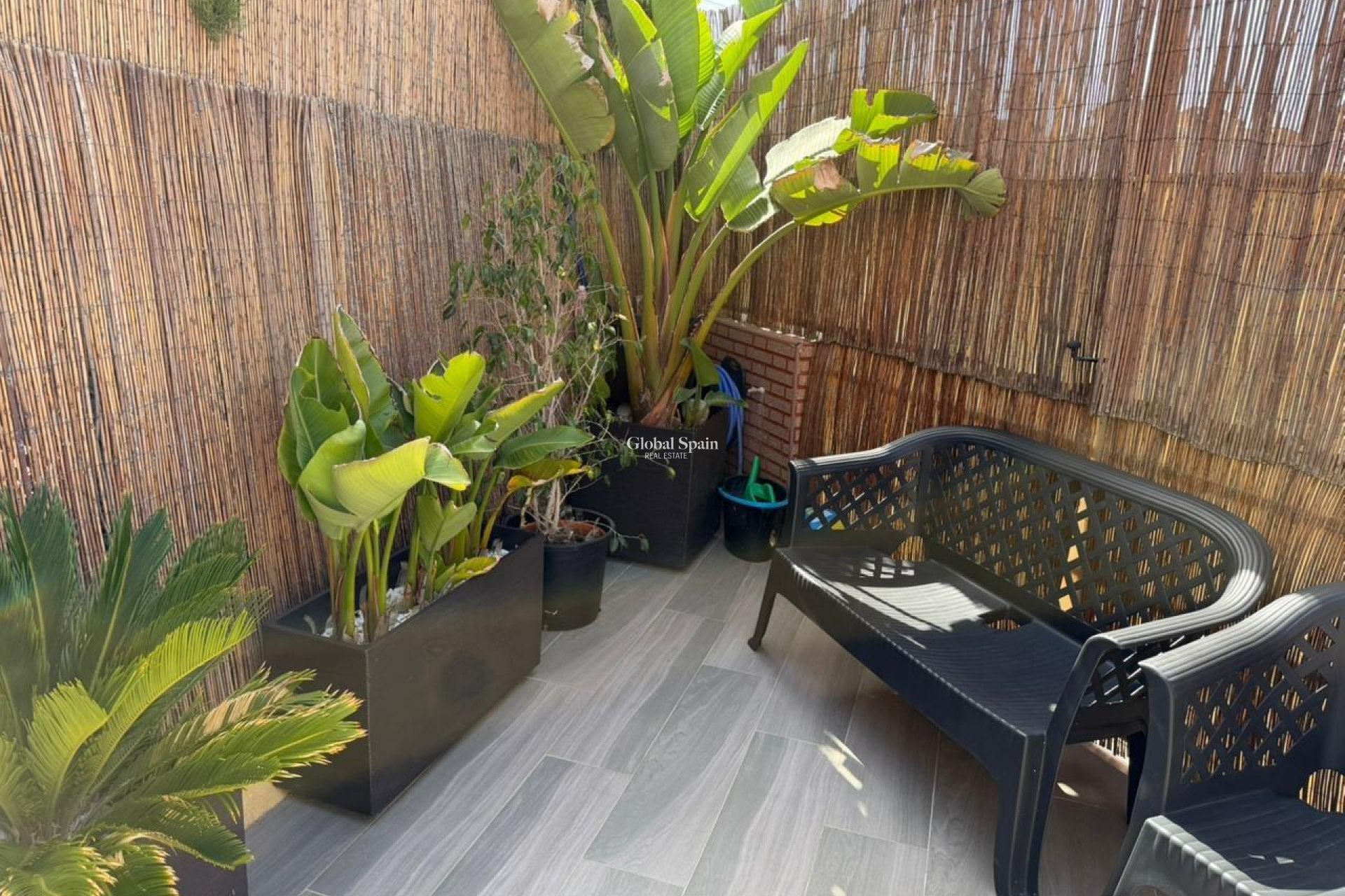 Resale - HOUSE -
TORREVIEJA - Los Frutales