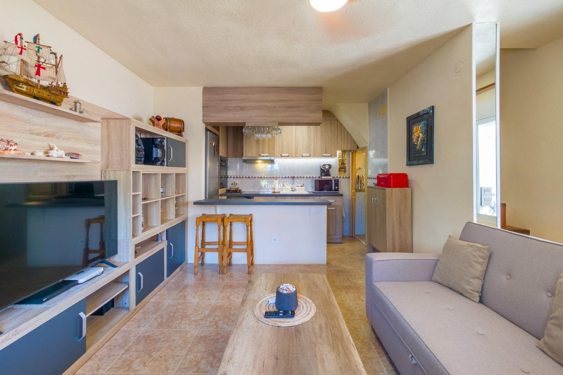 Resale - HOUSE -
TORREVIEJA - Nueva Torrevieja