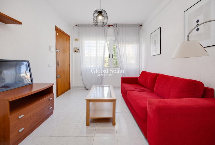 Resale - HOUSE -
TORREVIEJA - Paraje Natural