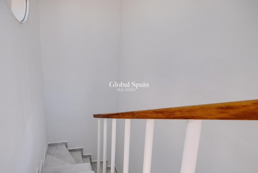 Resale - HOUSE -
TORREVIEJA - Paraje Natural