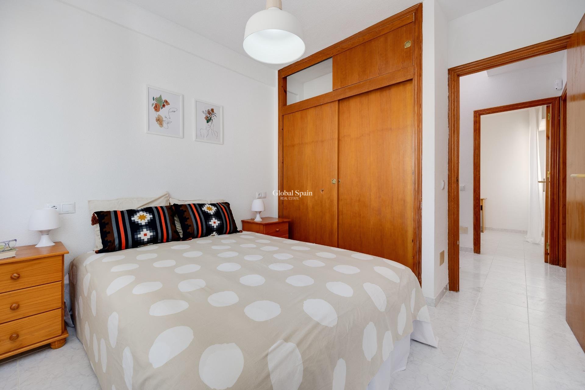 Resale - HOUSE -
TORREVIEJA - Paraje Natural
