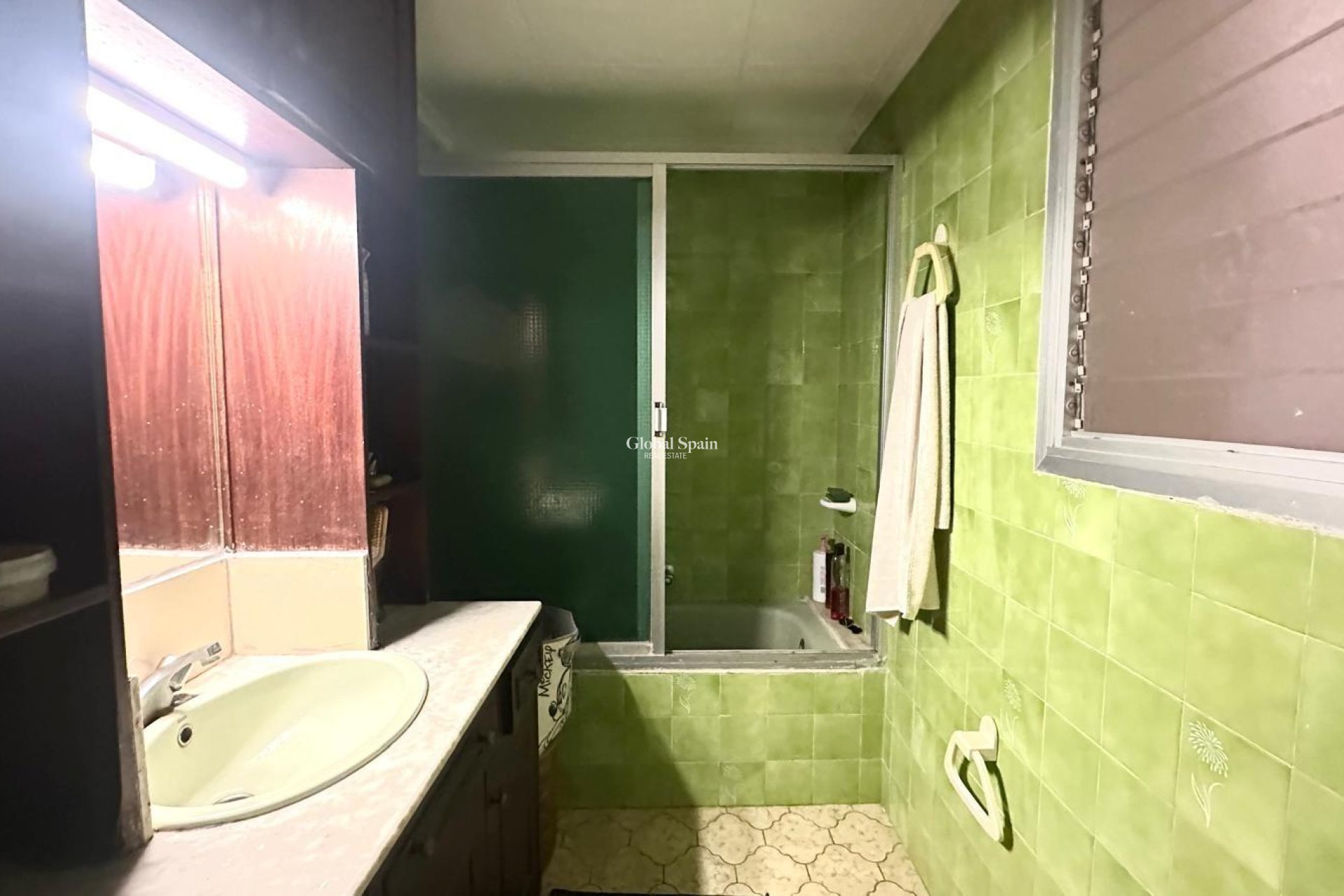 Resale - HOUSE -
TORREVIEJA - Playa del Cura