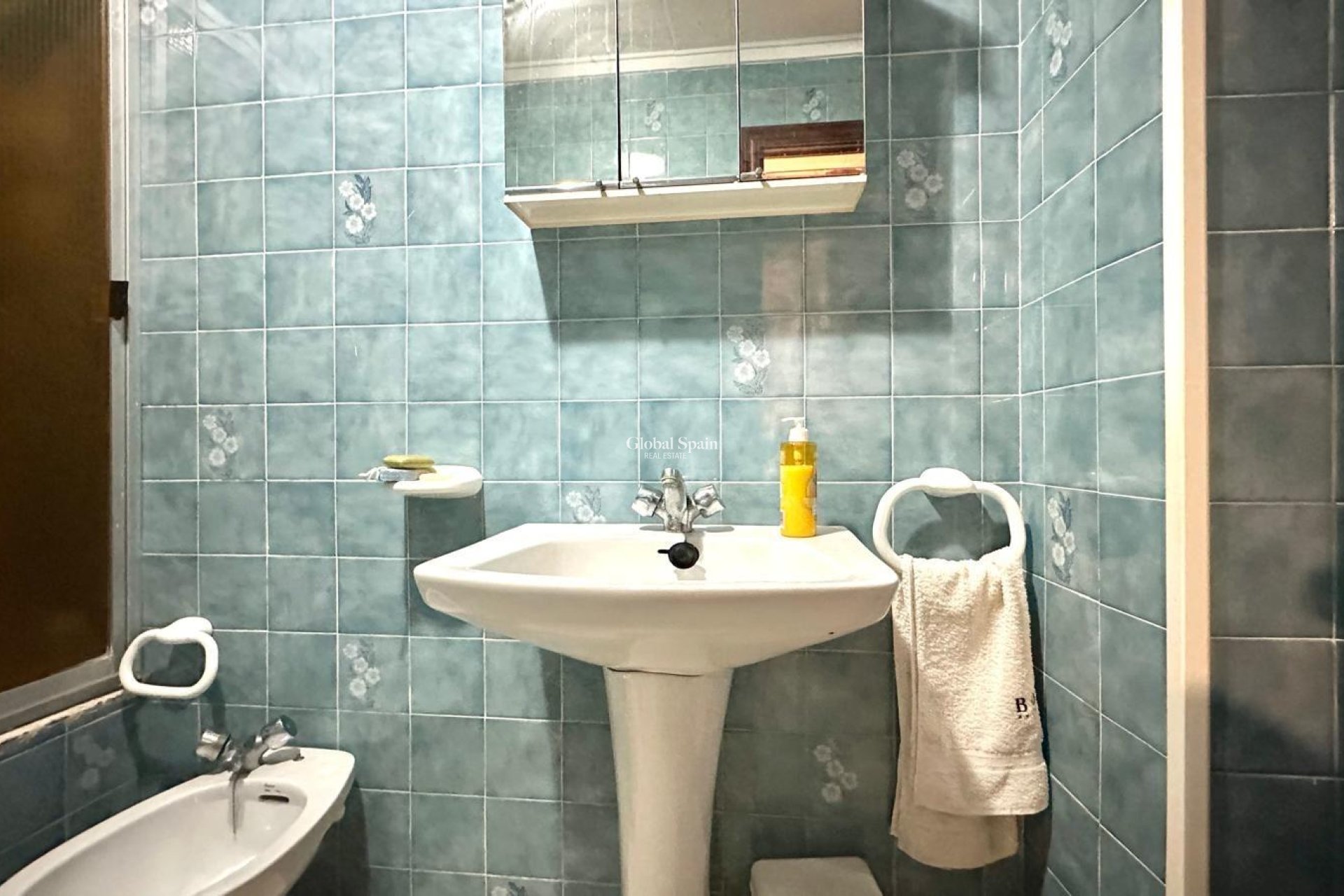 Resale - HOUSE -
TORREVIEJA - Playa del Cura