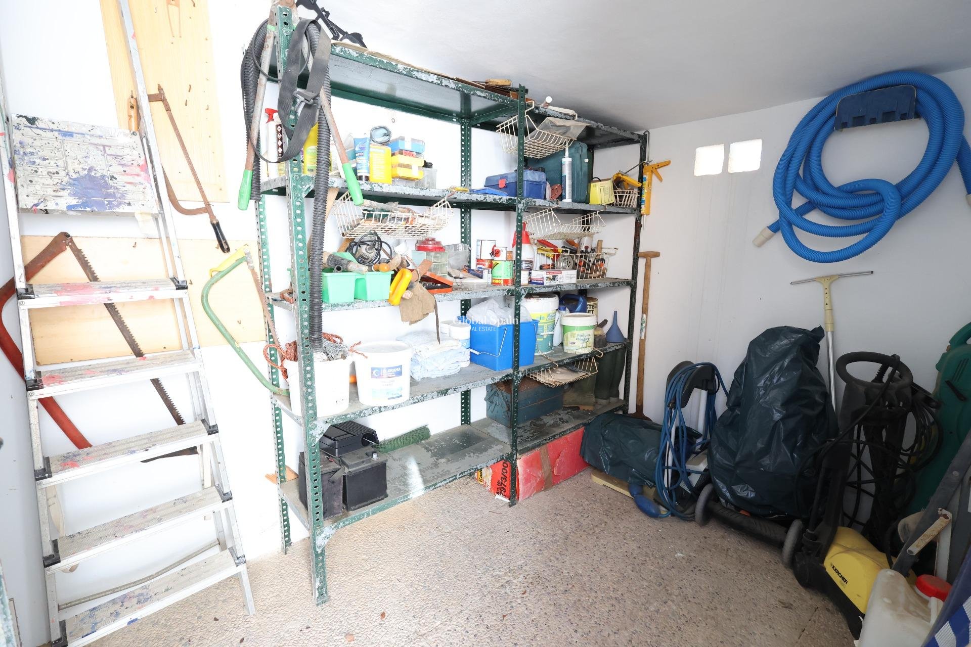 Resale - House -
TORREVIEJA - Punta prima