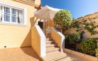 Resale - House - Torrevieja - Punta Prima