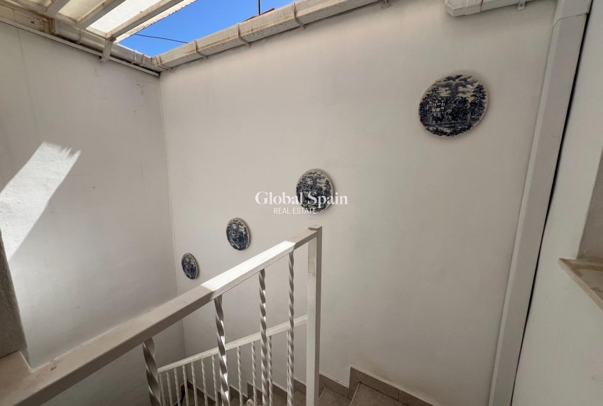 Resale - HOUSE -
TORREVIEJA - San Luis