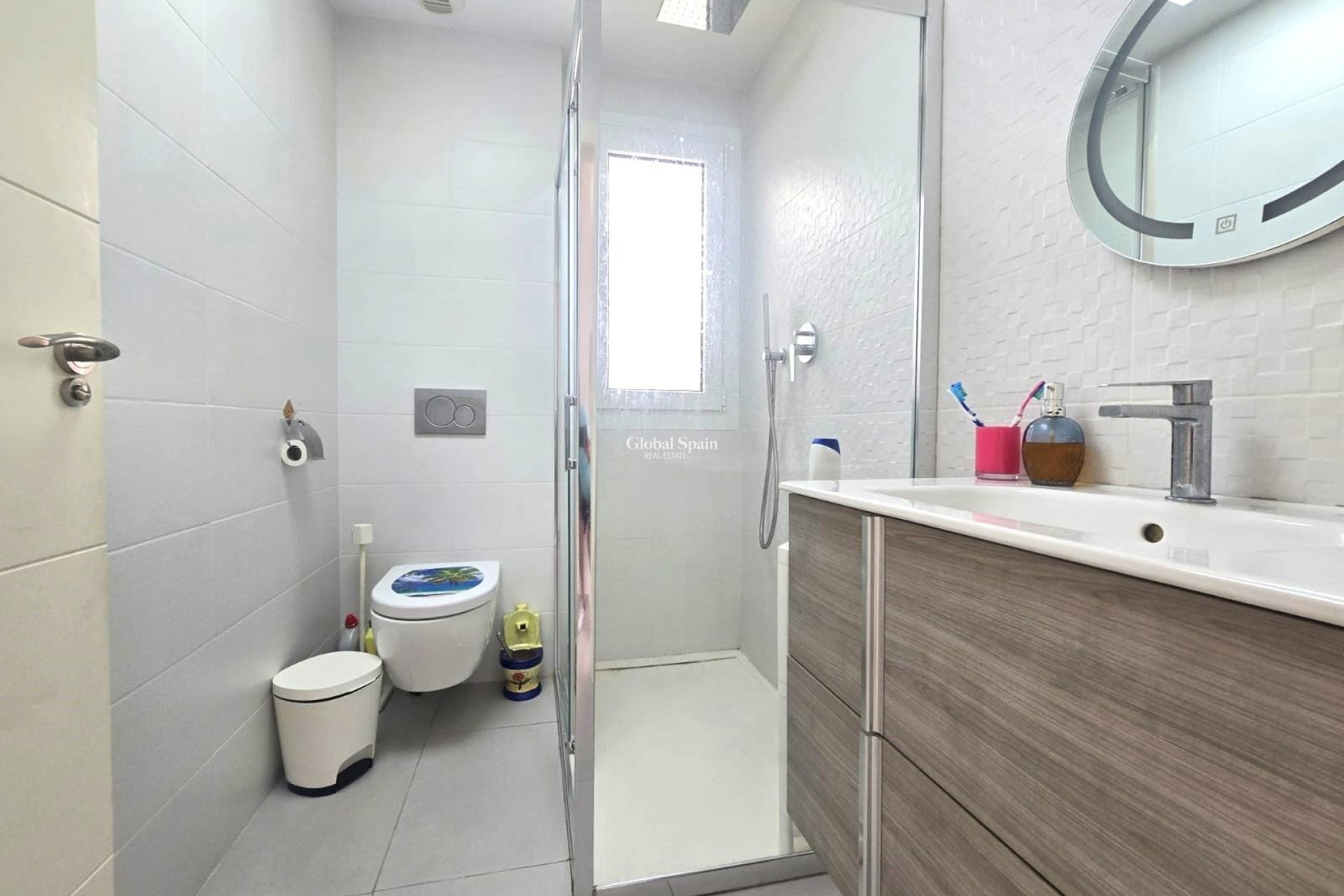 Resale - HOUSE -
TORREVIEJA - Sector 25