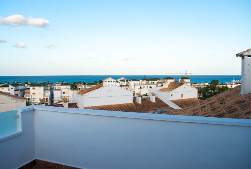 Resale - HOUSE -
TORREVIEJA - Torreblanca