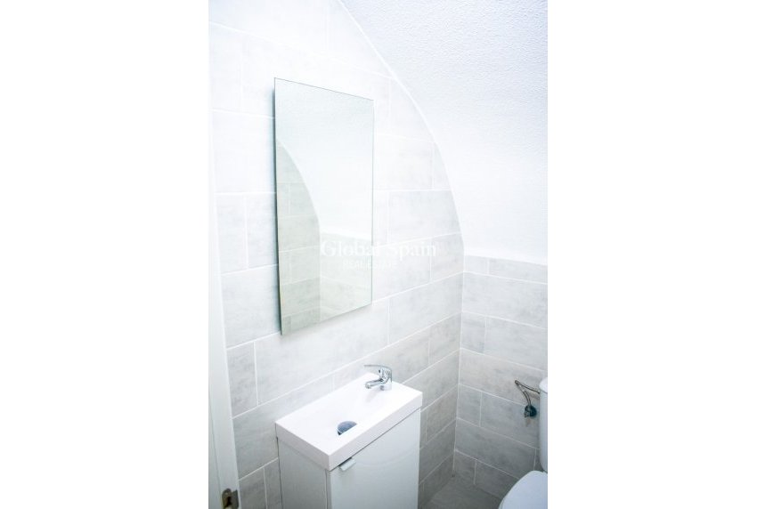 Resale - HOUSE -
TORREVIEJA - Torreblanca