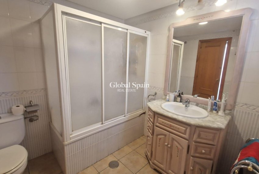 Resale - HOUSE -
TORREVIEJA - Torreblanca