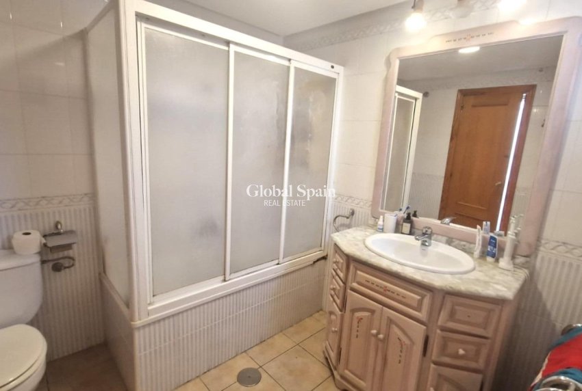 Resale - HOUSE -
TORREVIEJA - Torreblanca