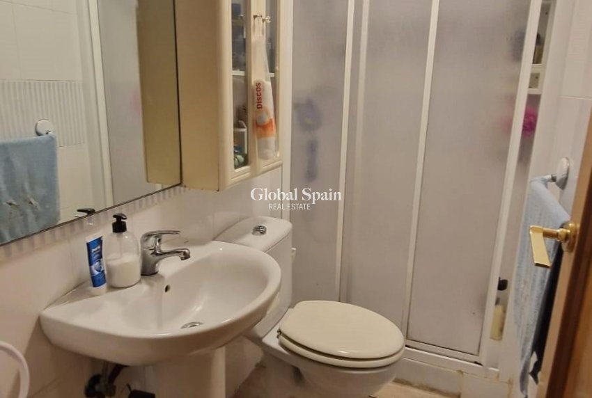 Resale - HOUSE -
TORREVIEJA - Torreblanca