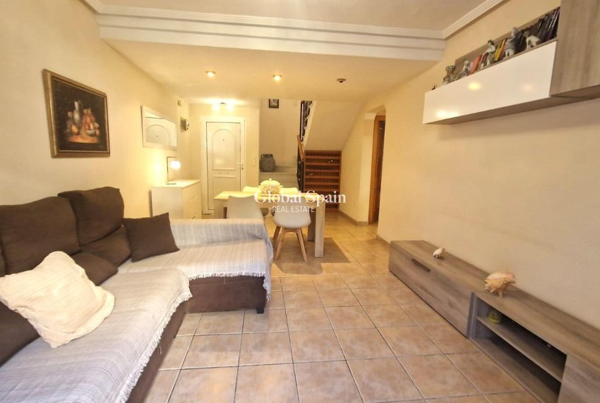Resale - HOUSE -
TORREVIEJA - Torreblanca