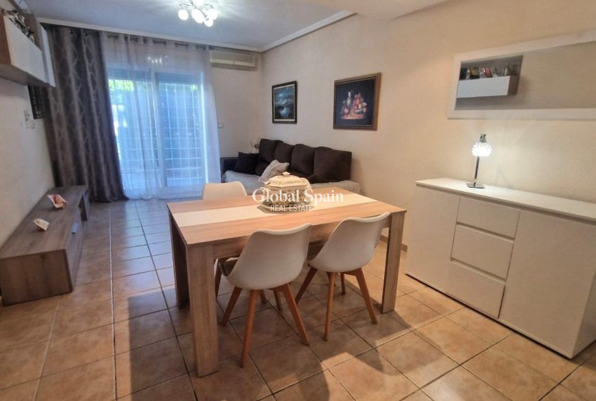 Resale - HOUSE -
TORREVIEJA - Torreblanca