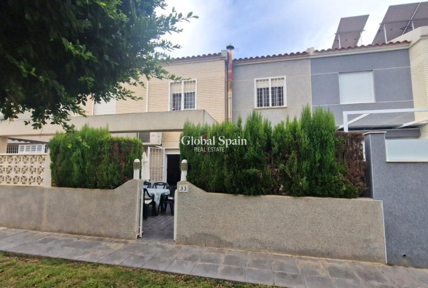 Resale - HOUSE -
TORREVIEJA - Torreblanca