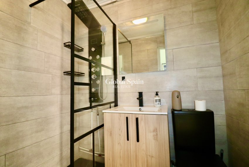 Resale - HOUSE -
TORREVIEJA - Torreta-Florida