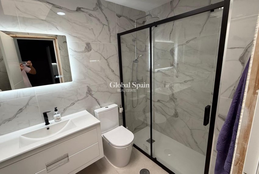 Resale - HOUSE -
TORREVIEJA - Torreta Florida