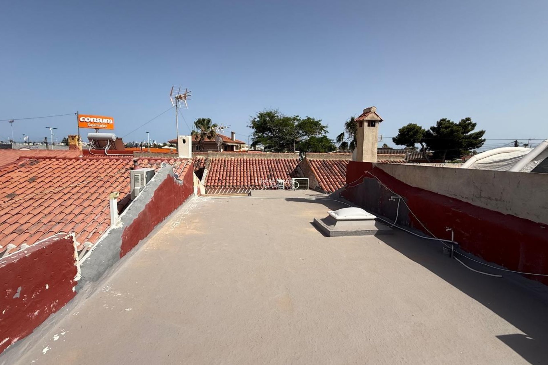 Resale - HOUSE -
TORREVIEJA - Torreta Florida
