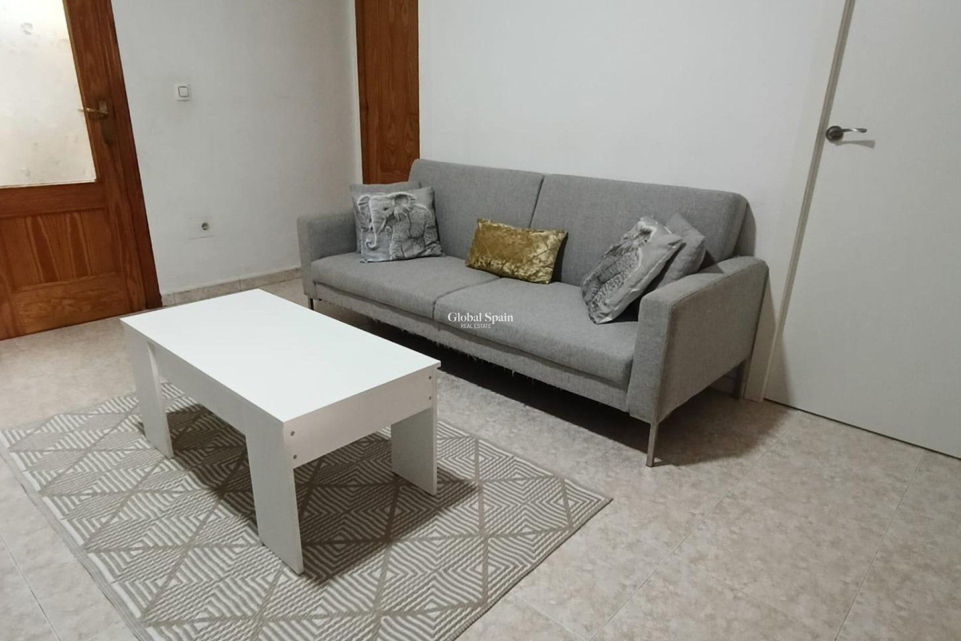Resale - HOUSE -
TORREVIEJA - Torretas