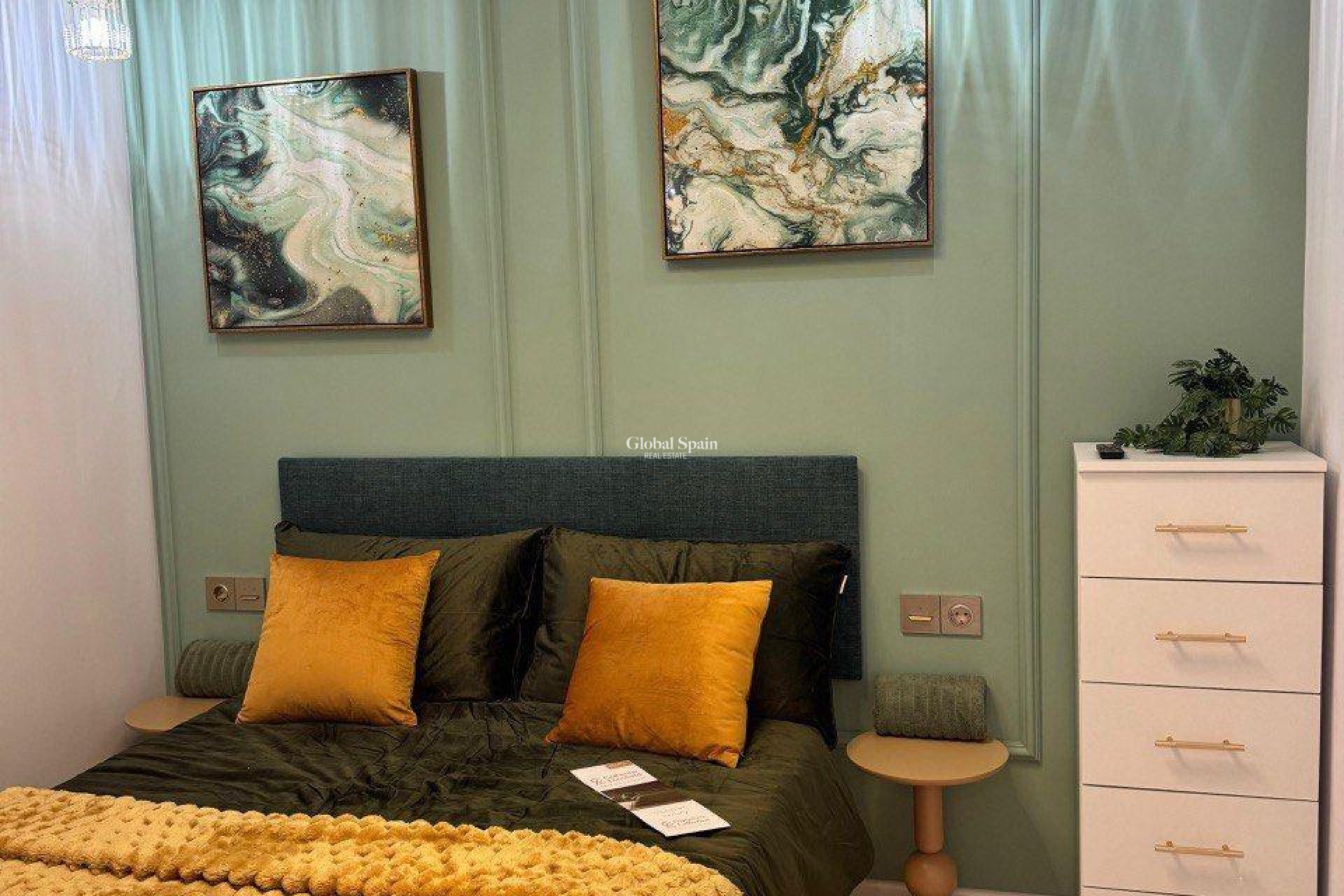 Resale - HOUSE -
TORREVIEJA - Torretas