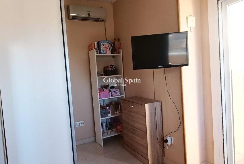 Resale - HOUSE -
TORREVIEJA - Torretas