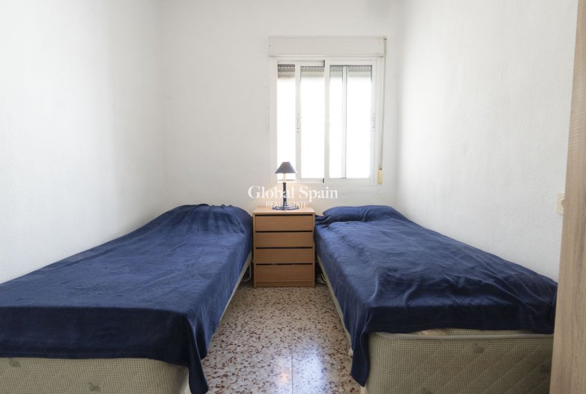 Resale - HOUSE -
TORREVIEJA - Torrevieja