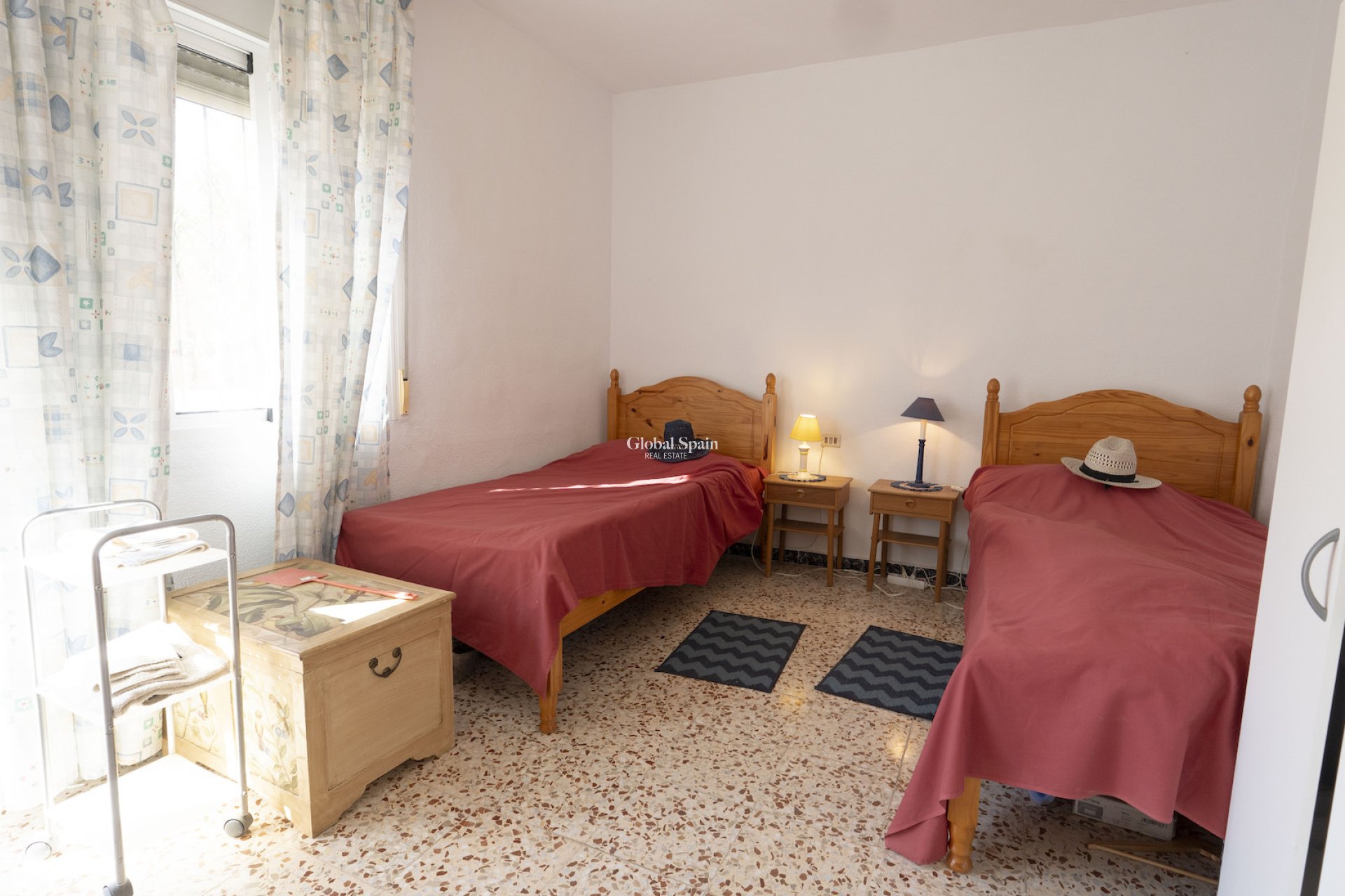 Resale - HOUSE -
TORREVIEJA - Torrevieja