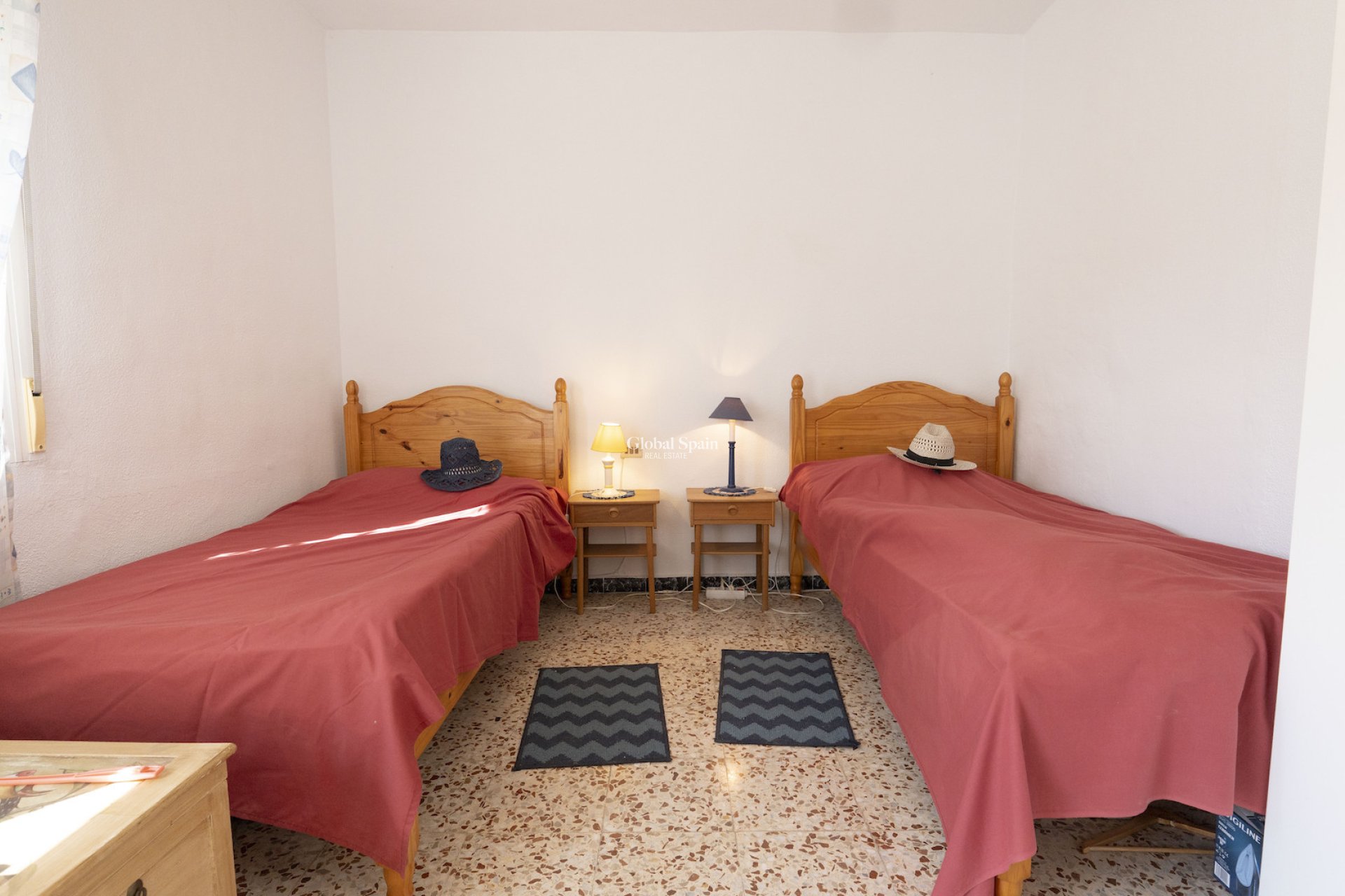 Resale - HOUSE -
TORREVIEJA - Torrevieja