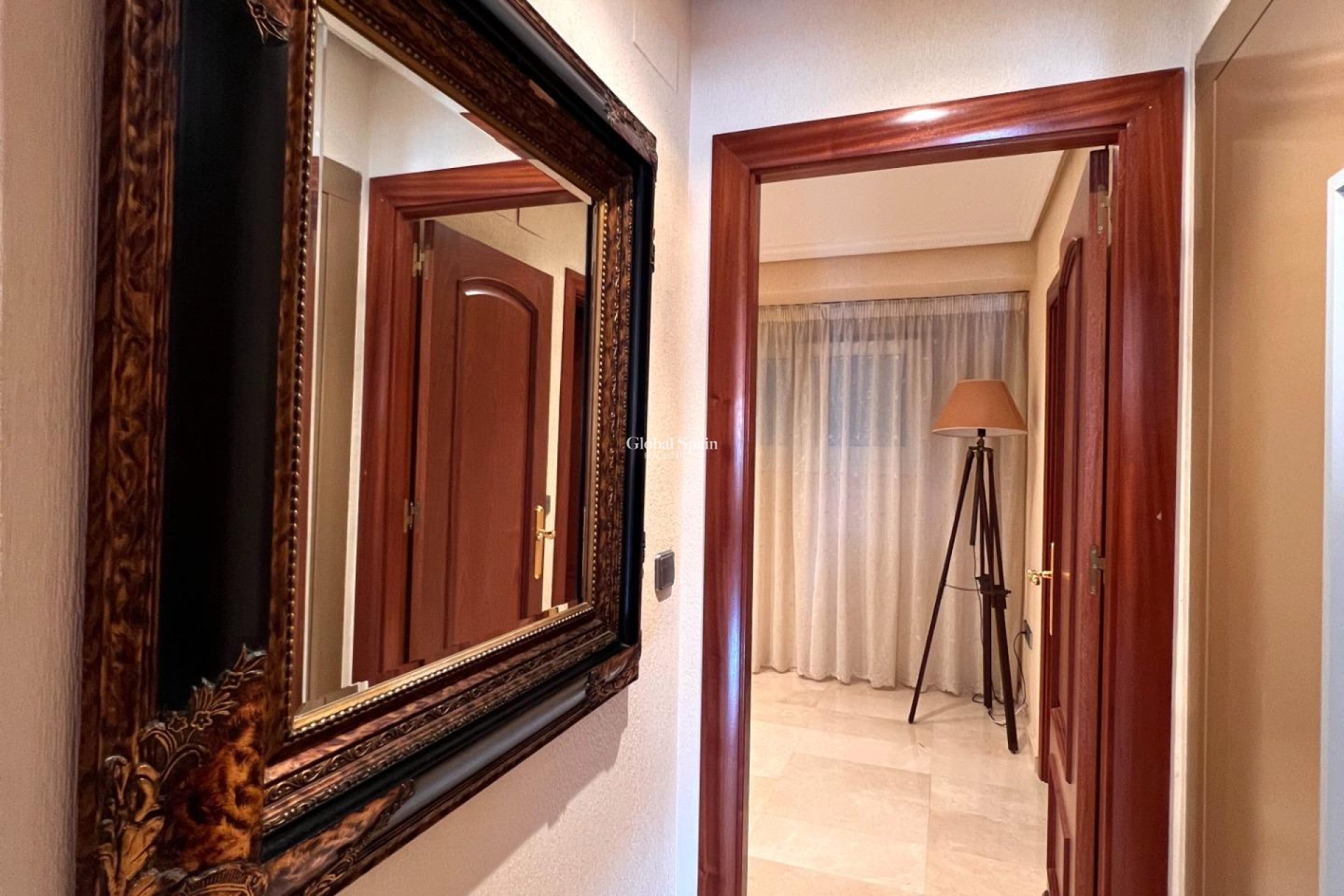 Resale - HOUSE -
TORREVIEJA - Torrevieja