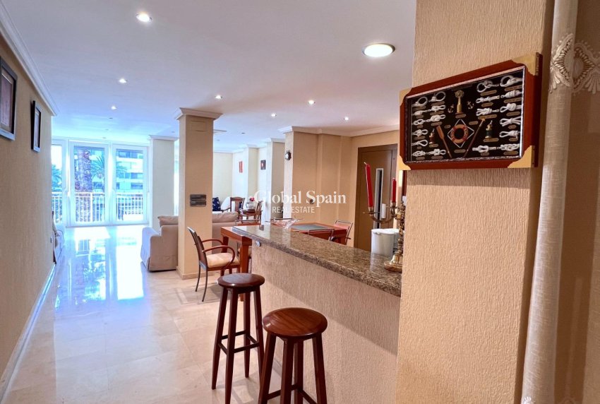 Resale - HOUSE -
TORREVIEJA - Torrevieja