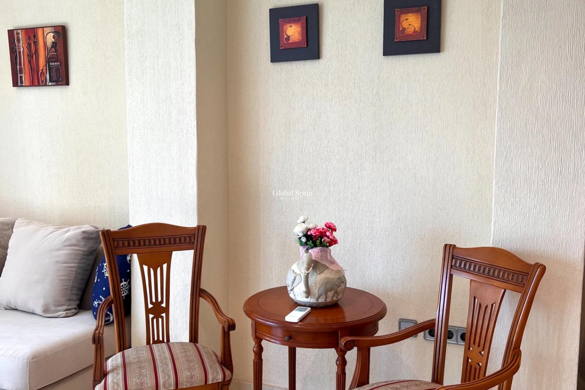 Resale - HOUSE -
TORREVIEJA - Torrevieja