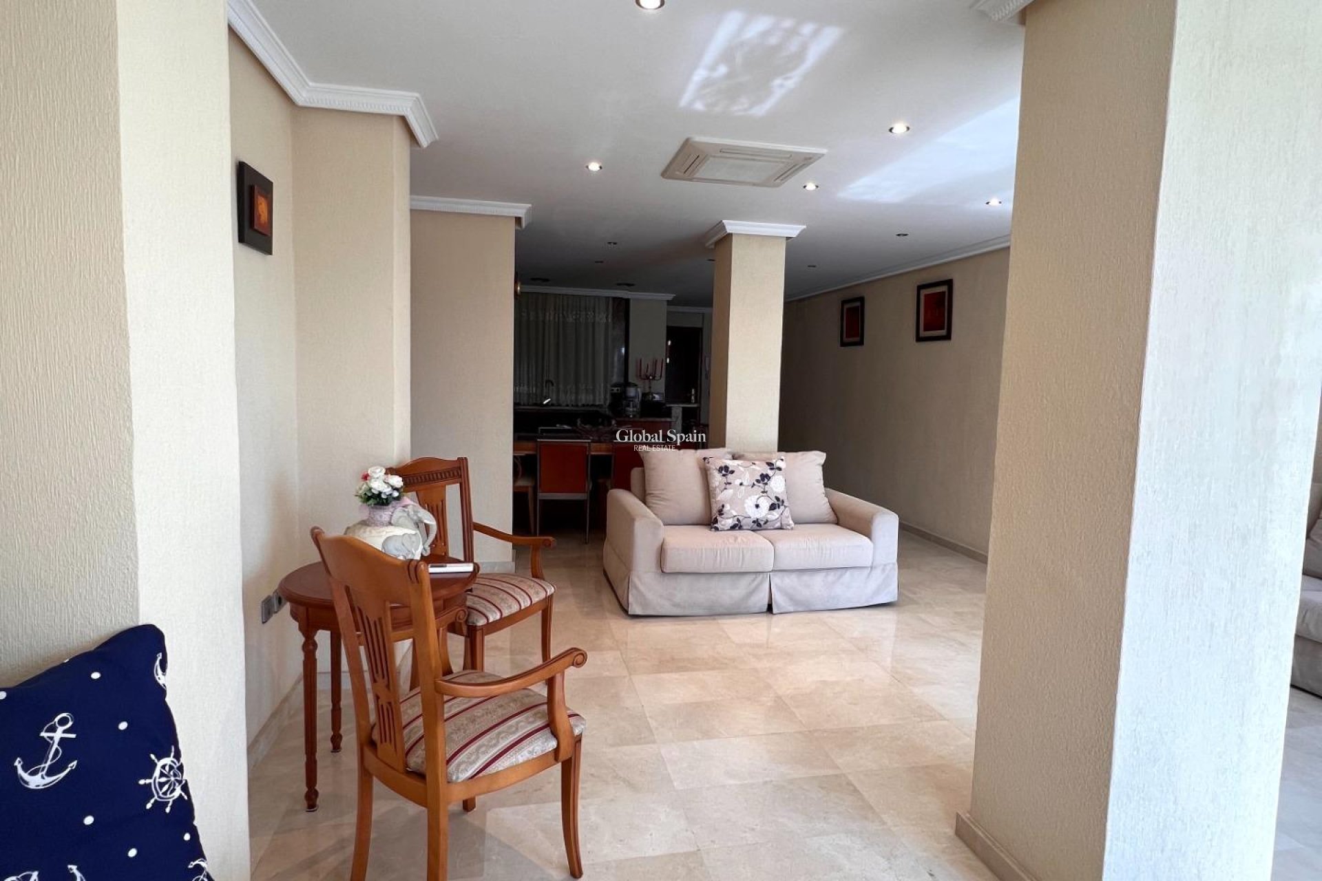 Resale - HOUSE -
TORREVIEJA - Torrevieja