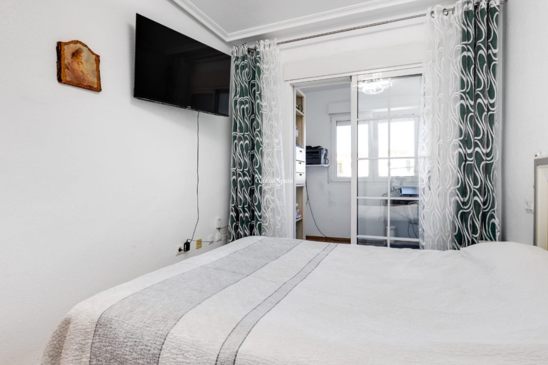 Resale - HOUSE -
TORREVIEJA - Torrevieja