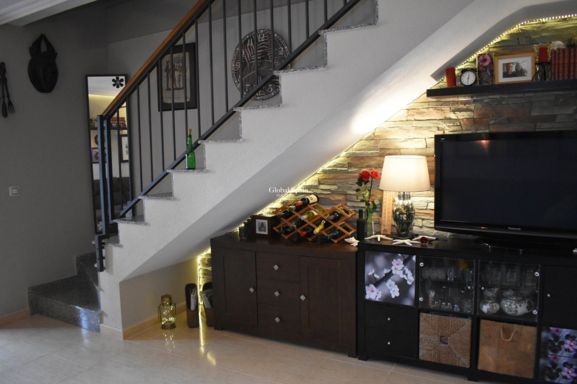 Resale - HOUSE -
TORREVIEJA - Torrevieja