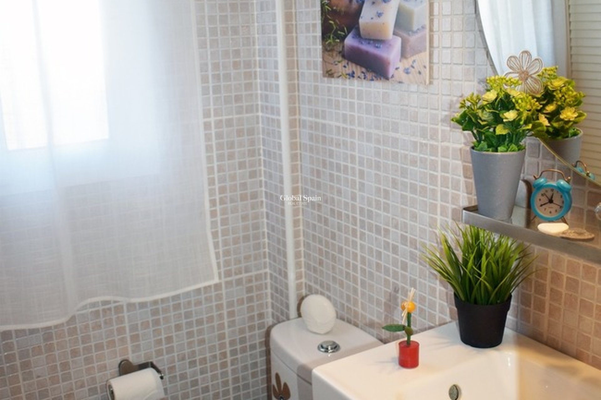 Resale - HOUSE -
TORREVIEJA - Torrevieja