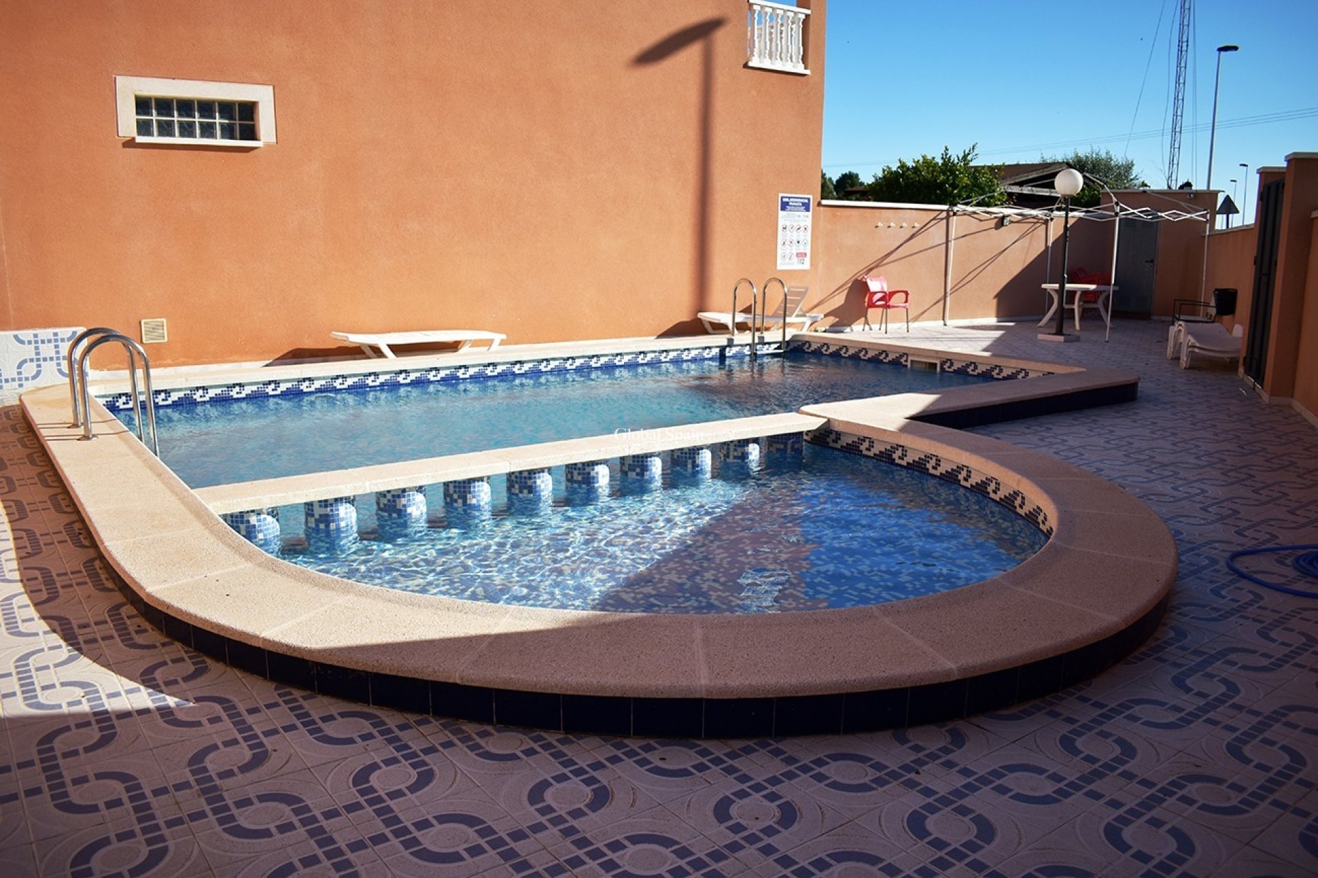 Resale - HOUSE -
TORREVIEJA - Torrevieja