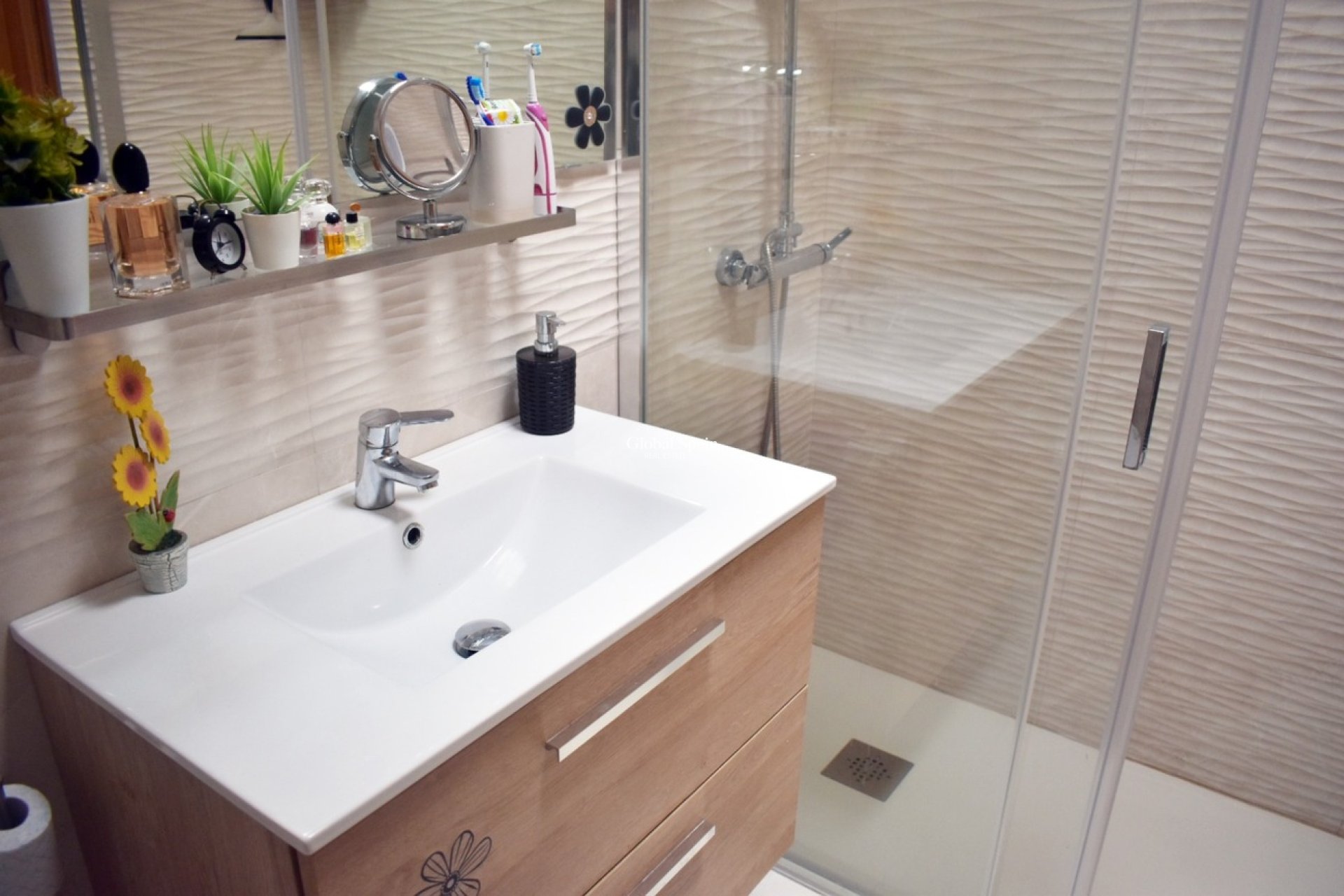 Resale - HOUSE -
TORREVIEJA - Torrevieja