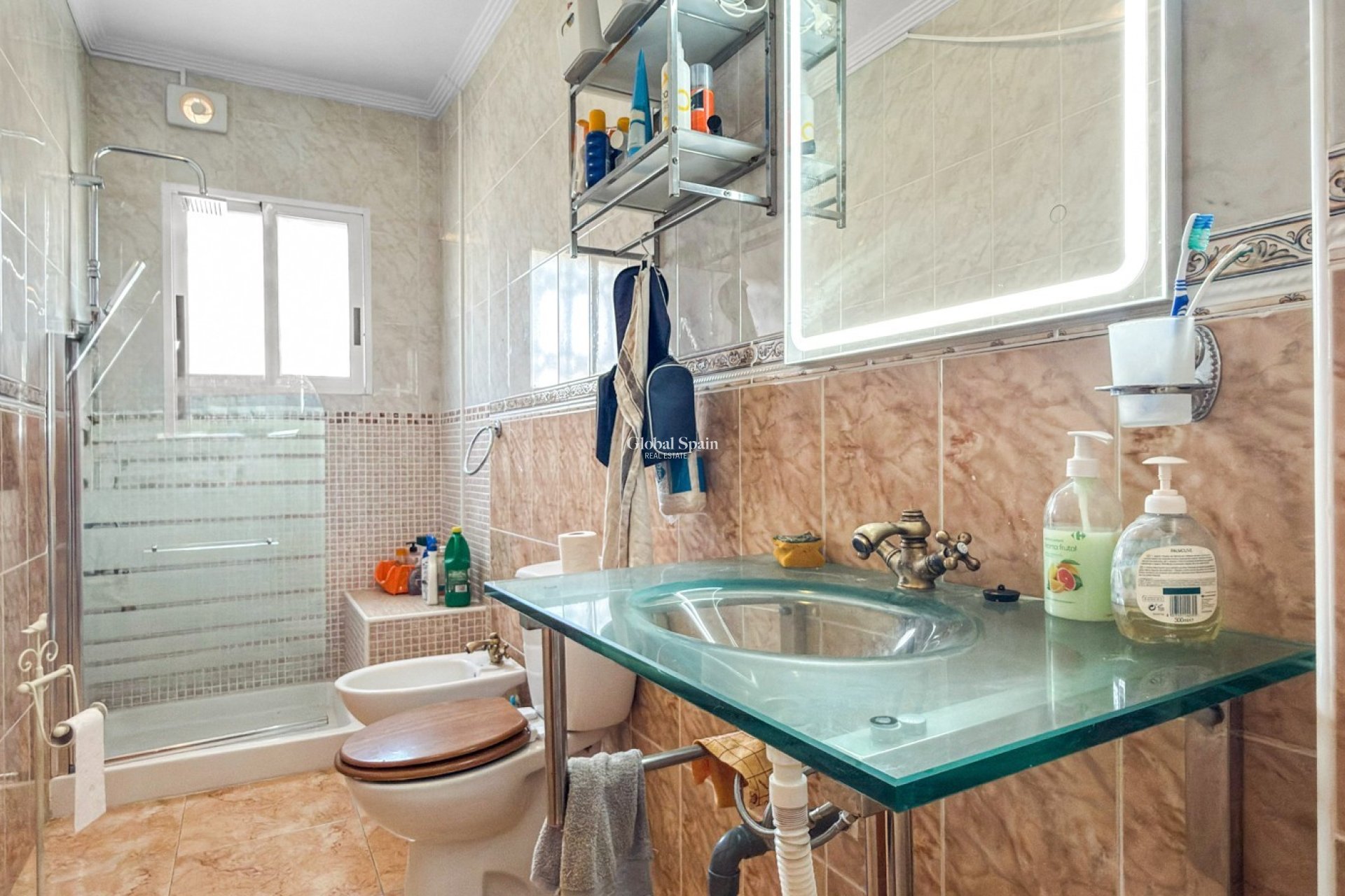 Resale - HOUSE -
TORREVIEJA - Torrevieja
