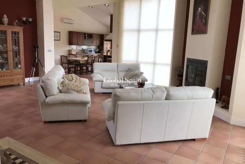 Resale - HOUSE -
TOTANA - Costa Calida